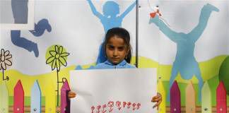 เด็กๆ ชาวซีเรียพลัดถิ่น วาดรูประบายสีเผยความในใจ