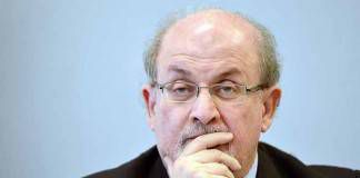 สื่ออิหร่านตั้งค่าหัว 600,000 ดอลลาร์ ผู้ปลิดชีพซัลมาน รุชดี