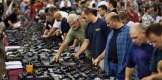 วันBlack Friday: คนอเมริกันทำสถิติ ขอใบอนุญาตมีอาวุธปืน มากกว่า 200,000 รายการ!