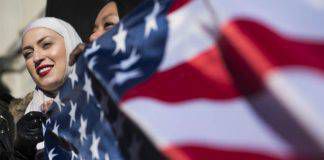 10 นักต่อต้านอิสลามหัวรุนแรงและผู้มีชื่อเสียงในโลกตะวันตก ที่หันเข้ามารับอิสลาม